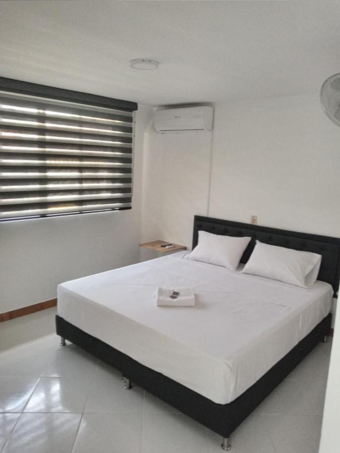 Hotel Picasso 70 Medellín Eksteriør bilde