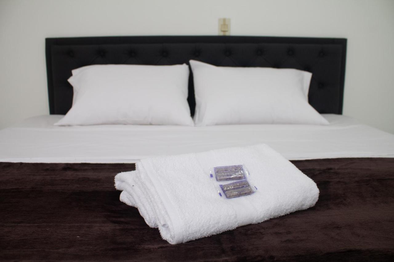 Hotel Picasso 70 Medellín Eksteriør bilde