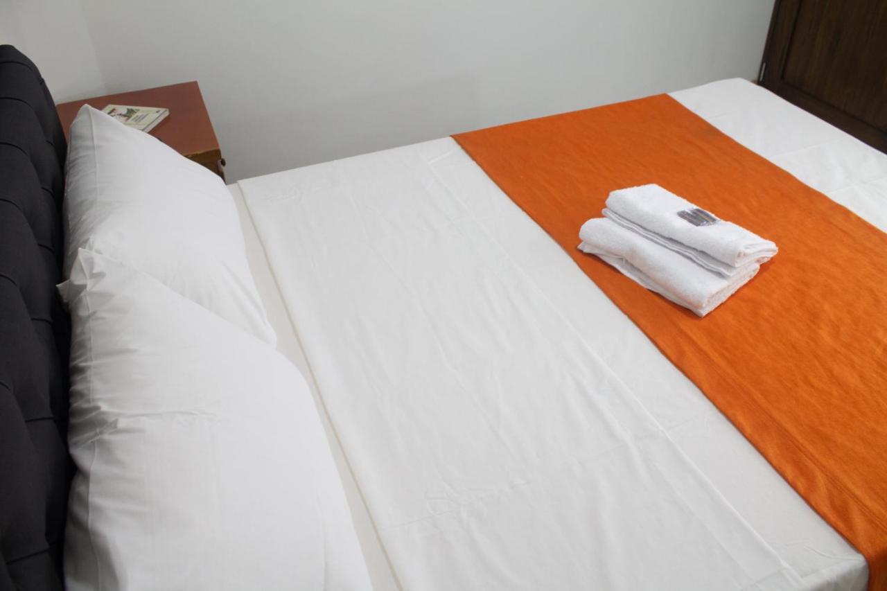 Hotel Picasso 70 Medellín Eksteriør bilde