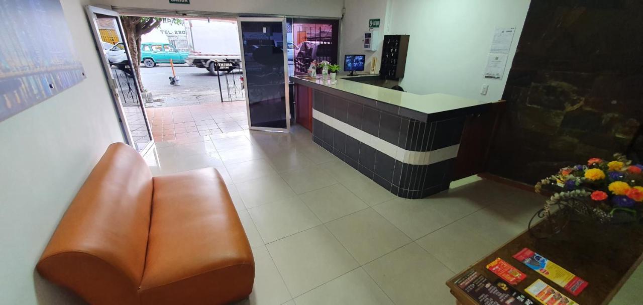 Hotel Picasso 70 Medellín Eksteriør bilde