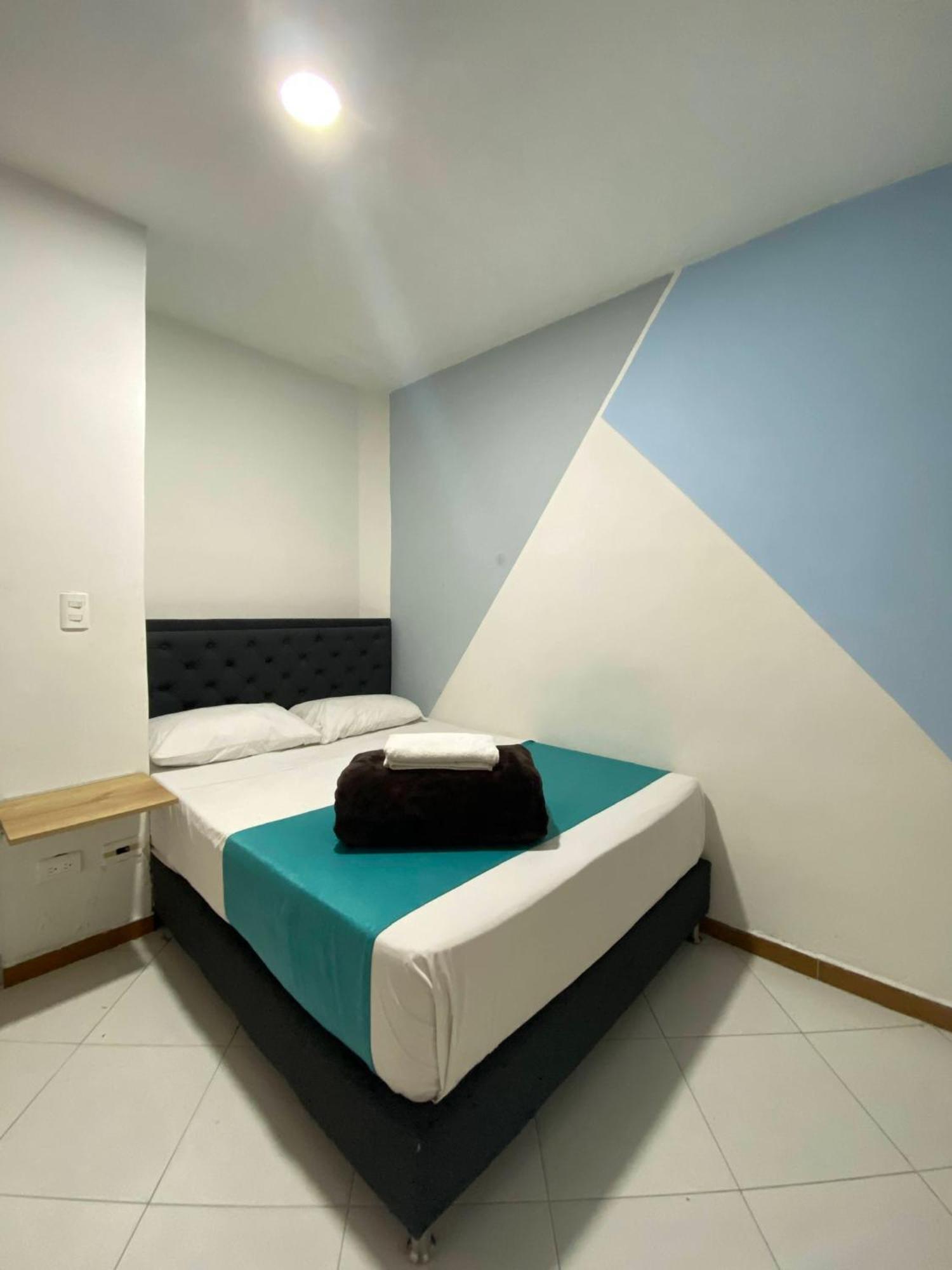 Hotel Picasso 70 Medellín Eksteriør bilde